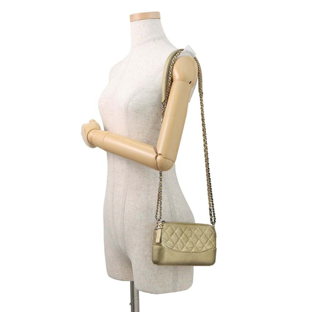 CHANEL Gold Lambskin Leather Logo Shoulder Bag - Picture 4 of 16